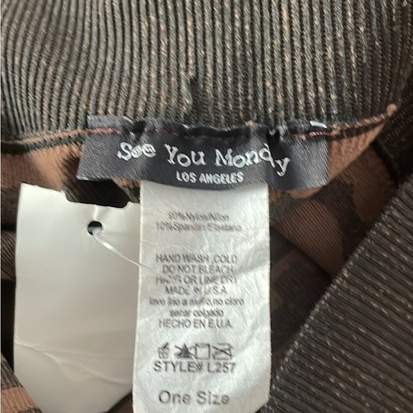 See you Monday leggings - Picture 2 of 2